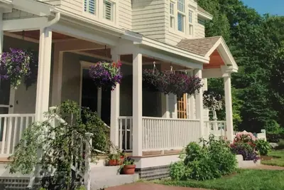 Image de Charmante maison de famille du Cape Elizabeth, consultez nos avis 5 étoiles Airbnb!