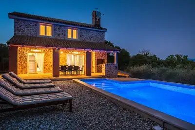 Image de Villa de luxe avec la piscine Risika, Krk (K-17410)