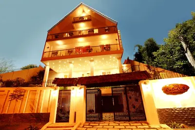 Image de Villa Cao Gia Chi Bao (Villa de luxe sur la colline avec vue sur la vallée)