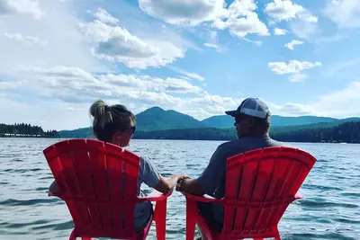 Image de Cabine au bord de la plage du lac Cocolalla près de Sandpoint Id
