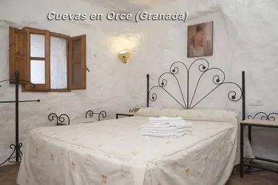 Image de orce troglodyte appartements