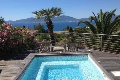 Image de Pietrosella : Magnifique Villa de 350 m2 Vue Panoramique