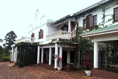 Asante Guest House # 6