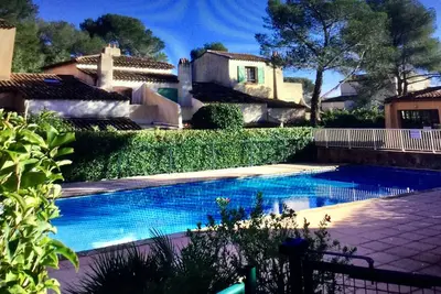 Image de St Raphaël 4 pers, T2 42m beautiful terrace. residential. calm