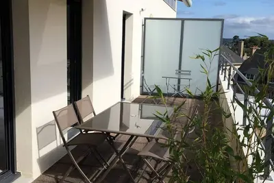 Image de Bel appartement entièrement rénové 5 personnes au centre ville de Perros-Guirec
