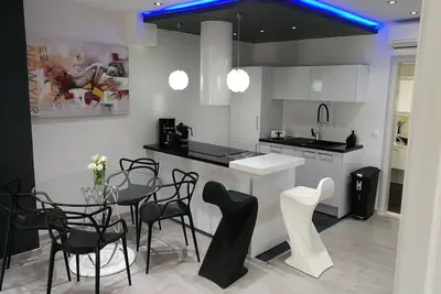 Image de **** Family City Center Apartment in Makarska capacité 2 + 2