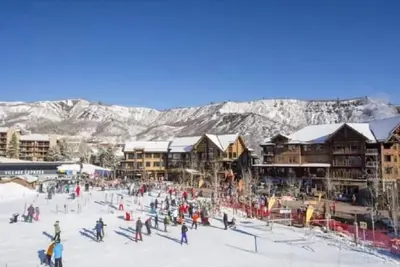 Image de Ski-in, Ski-out 3 Bedroom Slope Side Retreat in Snowmass Village