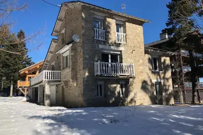 Chalet typique de Cerdagne à 5 min de Pyrénées 2000