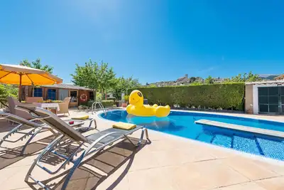 Image de Belle maison privée avec Aac, Wifi, piscine, jardin, terrasses et Bbq, à Selva