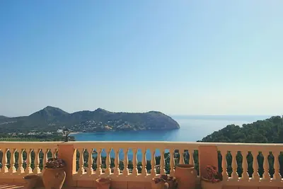 Image de Nouveau à louer: vacances de rêve avec look carte postale