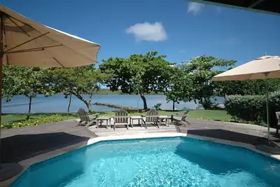 Image de Belle Waterfront Cottage