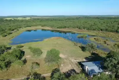 Image de Private Seco Creek Lodge 300 acres
