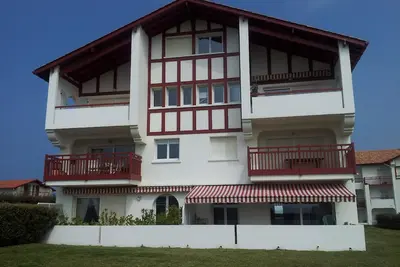 Image de Magnifique T3 - Centre de Bidart et au calme - Bord de mer