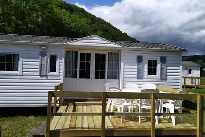 Image de Mobil-home 36m²- 3 chambres & terrasse de 10m2 6 à 8 personnes - 6 pers. inclus dans le tarif