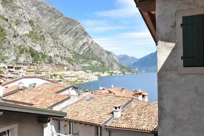 Image de Appartement de vacances Limone sul Garda pour 1 - 4 personnes avec 2 chambres à coucher - Appartemen