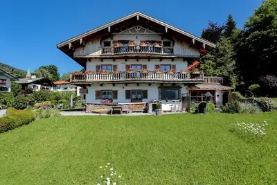 Image de Appartement de vacances \"Landhaus Staudacher\" avec vue sur le lac, balcon, jardin et Wi-Fi