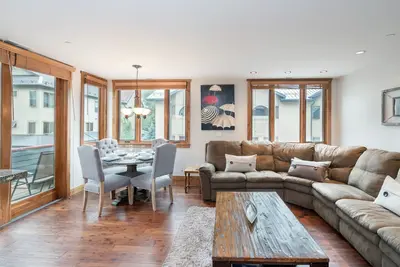 Image de Magnifiquement fini Condo 3 chambres à Telluride