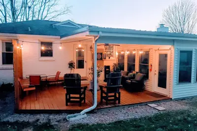Image de Cool Cottage près de tout!