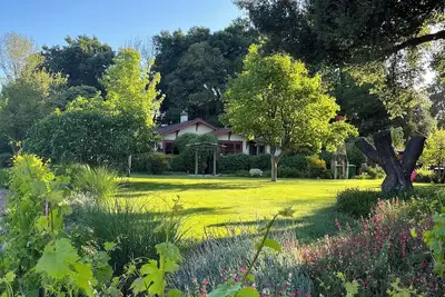 Image de TomKat Oasis, Hébergement, Location de vacances