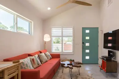 Image de Casita Poquita - Retraite historique d’Austin Est