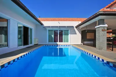 Pattaya Pool Villa Ruby centre-ville