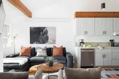 Image de Avant-poste: Cedars Studio 1421