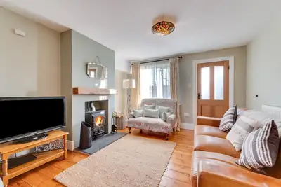 Image de Cockleshell Cottage - Trois Chambres Maison, Couchages 6