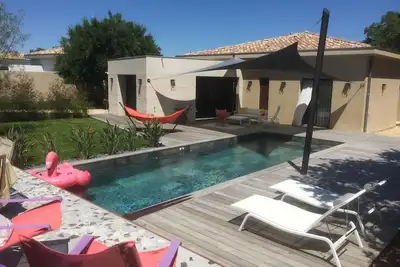 Image de Villa d'architecte 2018 - Piscine - Centre du Pradet et Plages à pied!