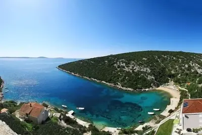 Image de Appartement dans Vinišće avec Balcon, Climatisation, Wifi, Machine à laver (4753-2)