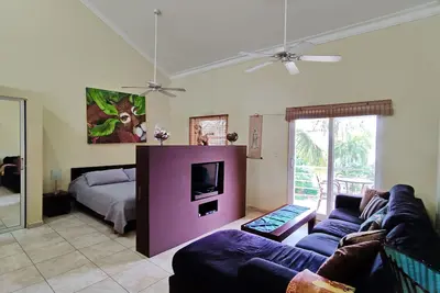 Image de Ocean Dream Studio avec balcon
