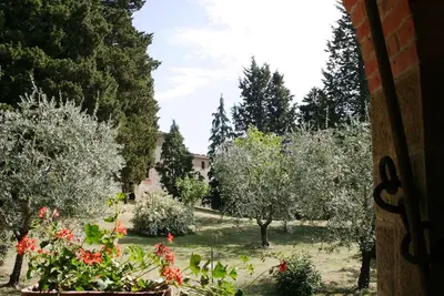 Image de Cinghiale Apt 3bd / 2bt dans une ancienne ferme toscane avec piscine partagée
