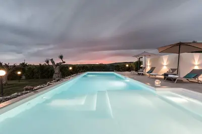 Image de Magnifique villa avec piscine entre Ispica et la mer! Idéal pour les familles