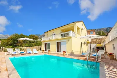 Image de Maison de vacances Grižane pour 2 - 10 personnes avec 5 chambres à coucher - Maison de vacances