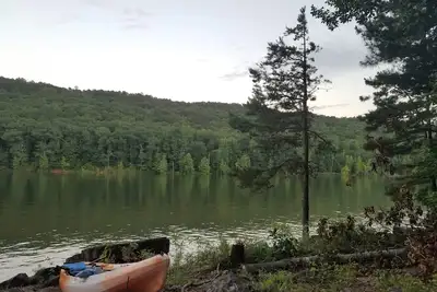 Image de Accueil paisible au bord du lac