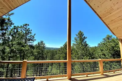 Image de 5br cabine sur 2 hectares! Superbes vues, Fun Game Room, bain à remous, Cheminée, Internet