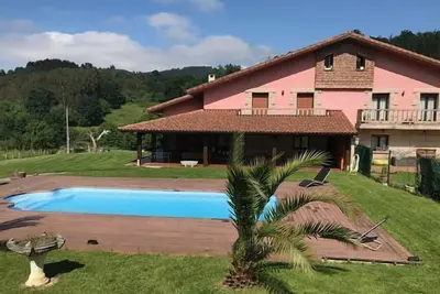 Image de Gîte rural (location complète) Chalet à Arcentales pour 12 personnes
