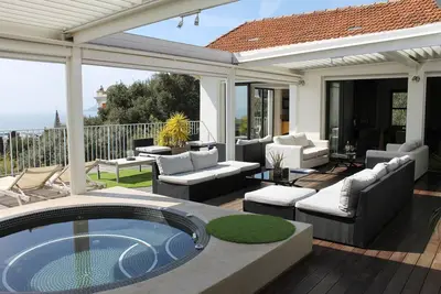Image de Appartement penthouse vue mer, grande terrasse avec jacuzzi
