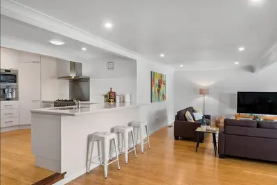 Image de Maison Hunter Valley de Georgie avec Wi-Fi * feu, piscine et Netflix