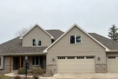 Image de Trois chambres à louer pour Eaa AirVenture