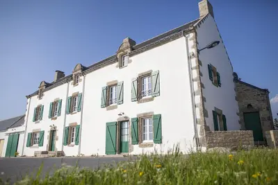 Image de Maison bretonne de luxe au bord de la mer pour 6 personnes.