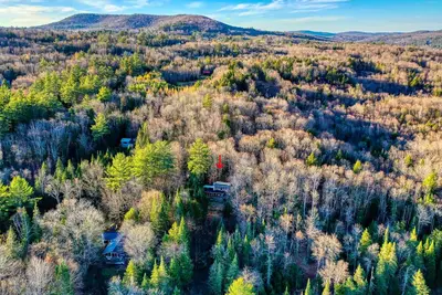 Image de Cabane nichée avec charme w \/ vue sur la montagne - près de Cannon Mountain!