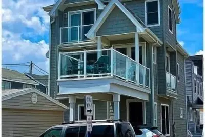 Image de Maison de luxe 5 étoiles avec 4 chambres et 2 salles familiales avec vue sur l'océan