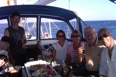 Image de Incroyable séjour à bord et croisières à la voile paresseuses!