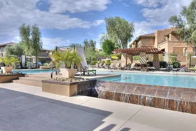 Image de Poolside Clubhouse Gated Resort Condo à Grayhawk