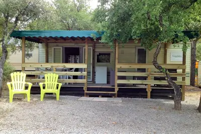 Image de Mobil-home vue montagne à Roquebrune-sur-Argens, France