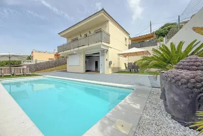 Image de Club Villamar - Villa de vacances pleine d’ambiance et attrayante sur la Costa Brava espagnole.