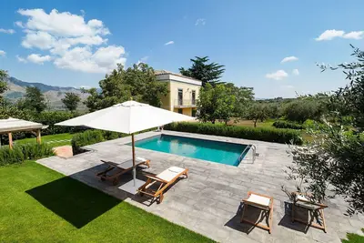 Image de Charming villa with pool in Randazzo, Sicily