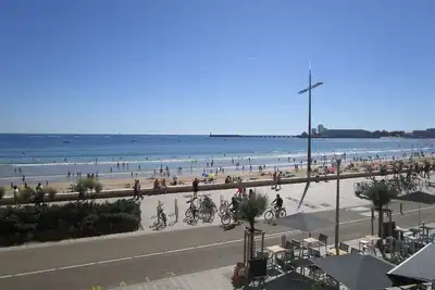 Image de Appartement 2 chambres face à la mer avec balcon et wifi