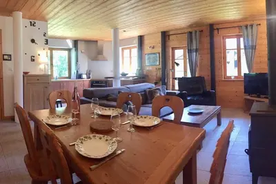Image de Charmant appartement, spacieux dans ferme rénovée, 65m2, 2 Ch, Portes de Soleil
