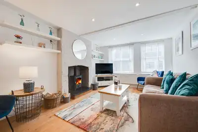 Silvergate Cottage - Deux Chambres Maison, Couchages 3